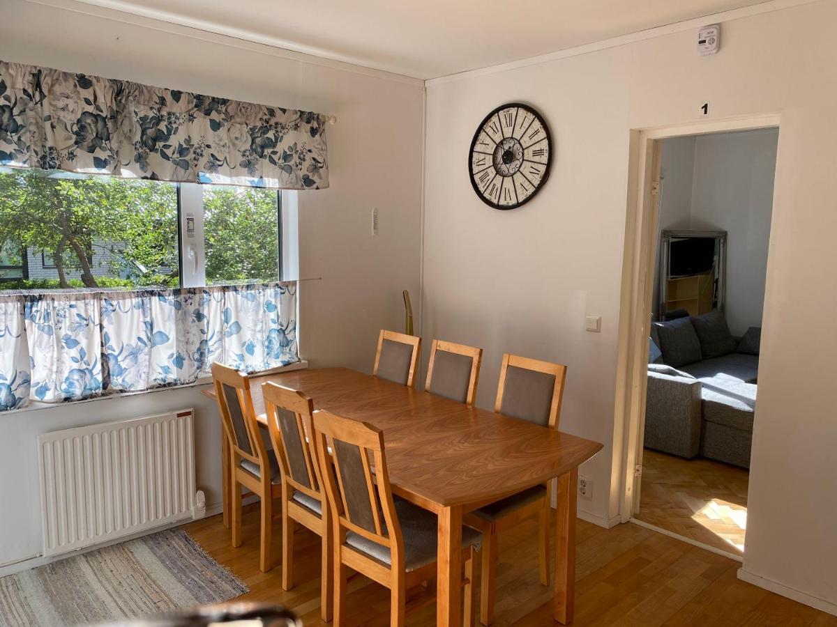 Apartamento Maentyharju Keskus, Yksityishuoneita Keittioellae Tai Koko 88M2 Asunto Exterior foto