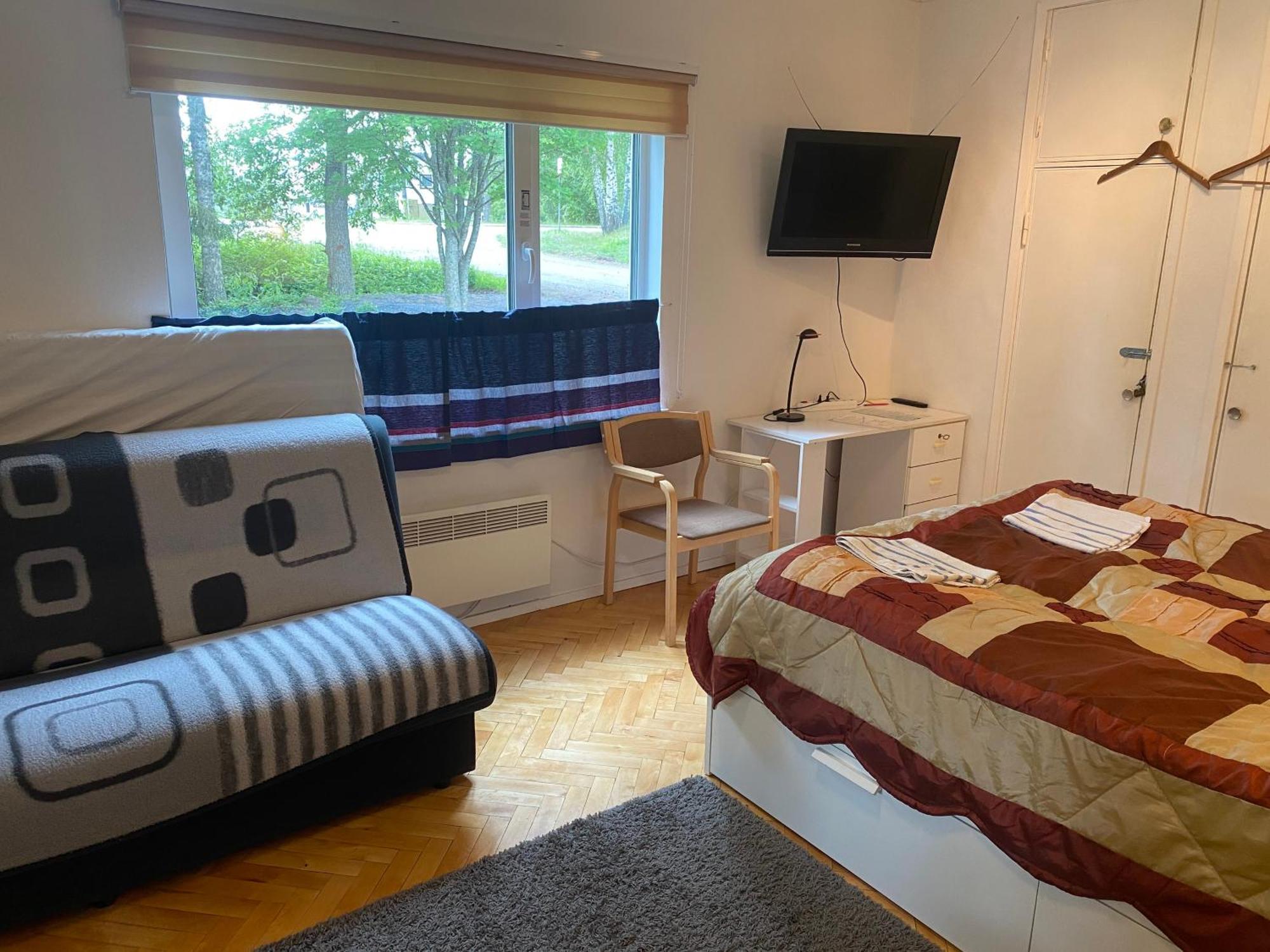 Apartamento Maentyharju Keskus, Yksityishuoneita Keittioellae Tai Koko 88M2 Asunto Exterior foto