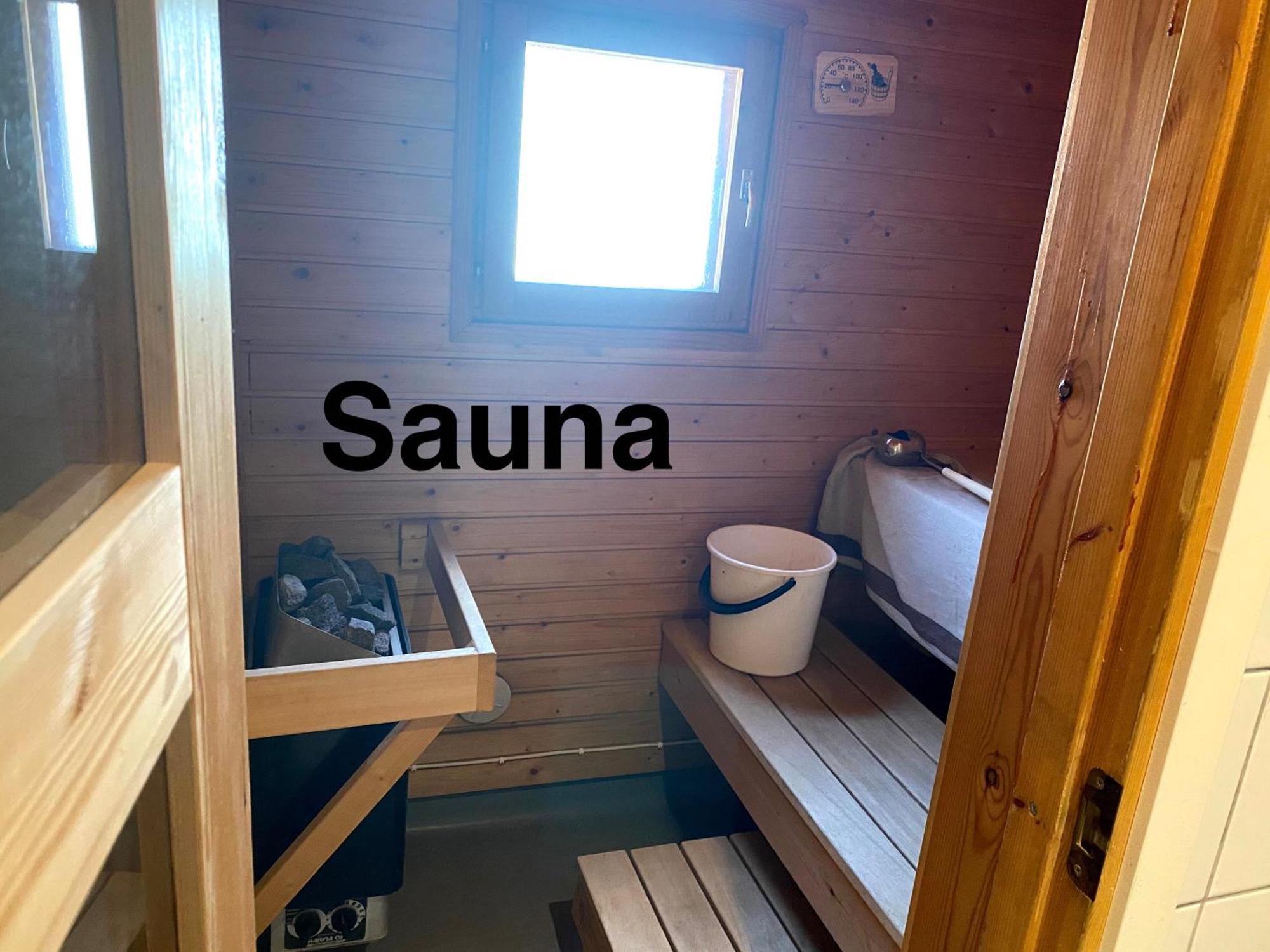 Apartamento Maentyharju Keskus, Yksityishuoneita Keittioellae Tai Koko 88M2 Asunto Exterior foto